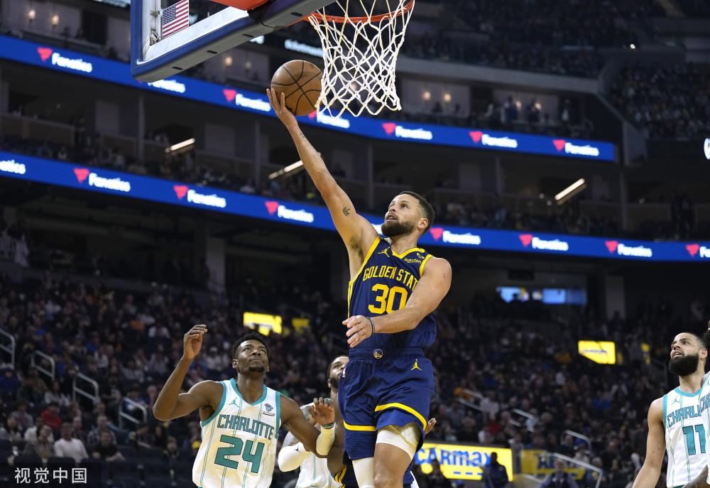 了在赛场上 了在赛场上