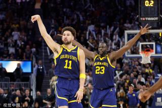 传球为队友 传球为队友