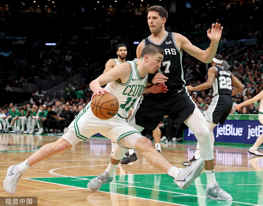 牙的那记鱼 牙的那记鱼